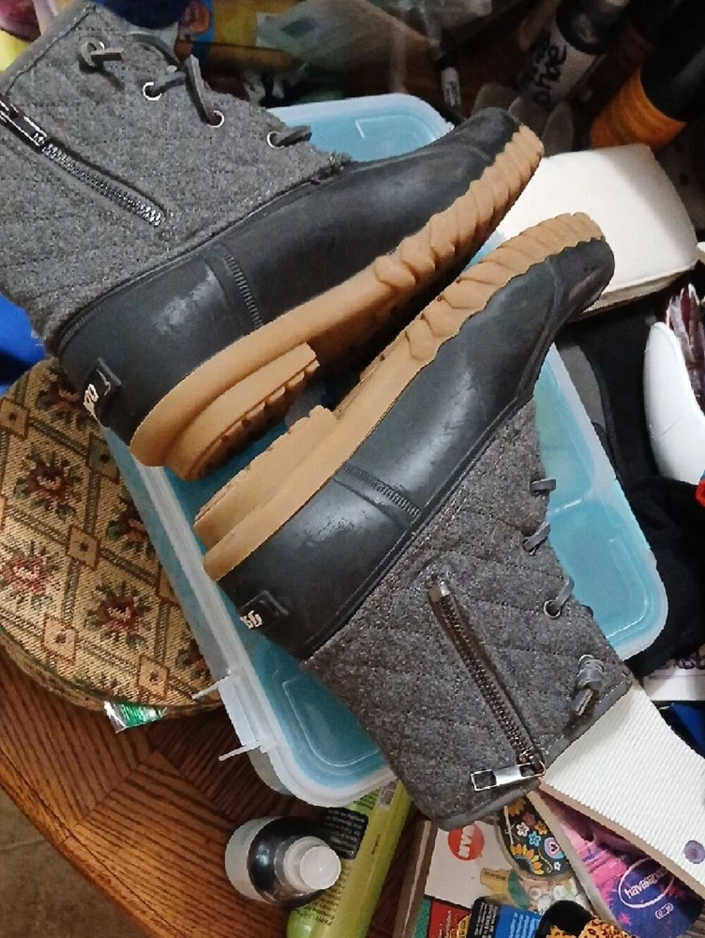 Stq Gear.com,‎  Waterproof Winter Boots - Gray with Tan Sole, Womens Sz.6